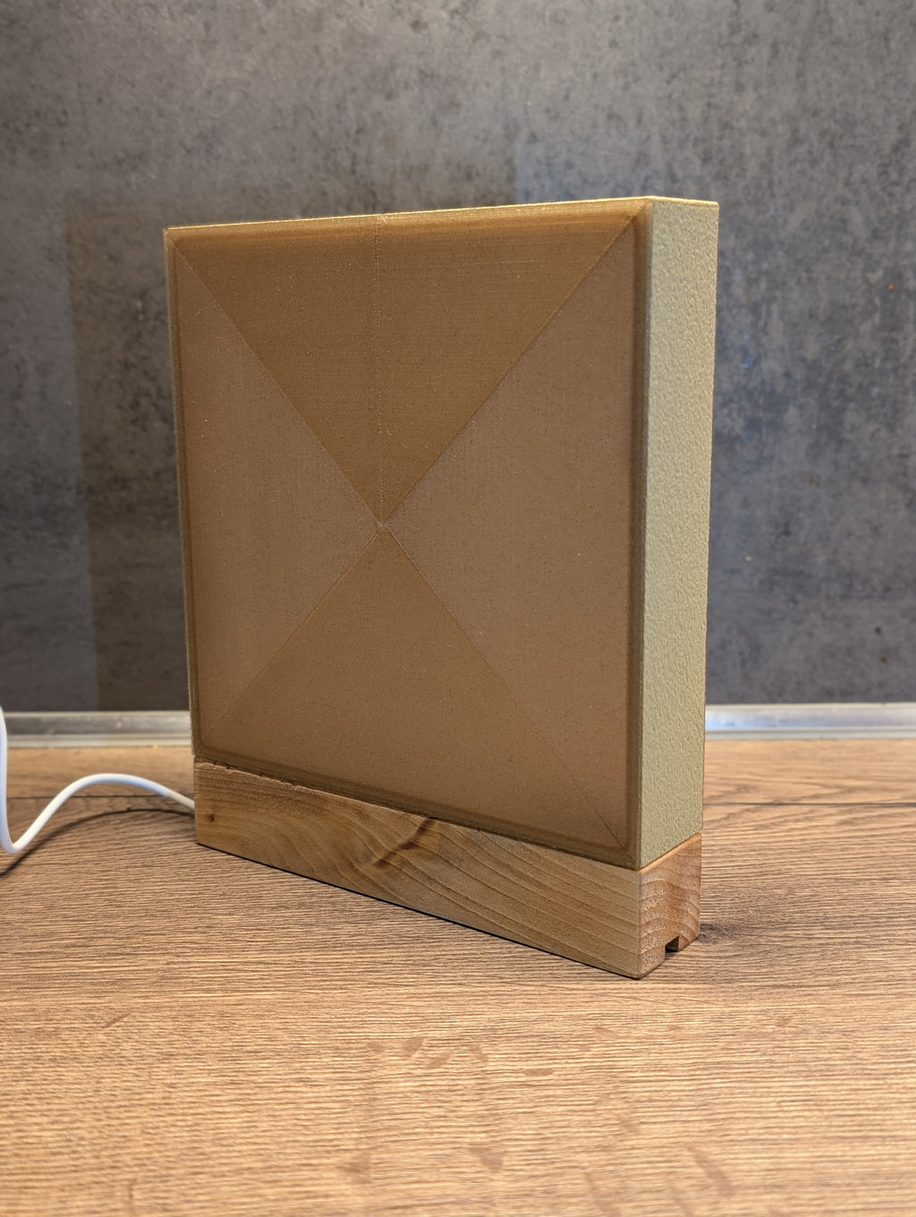 Apollo - Space Age Table Lamp